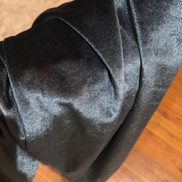NWT Zara Gray velvet legging size medium - Picture 5 of 5